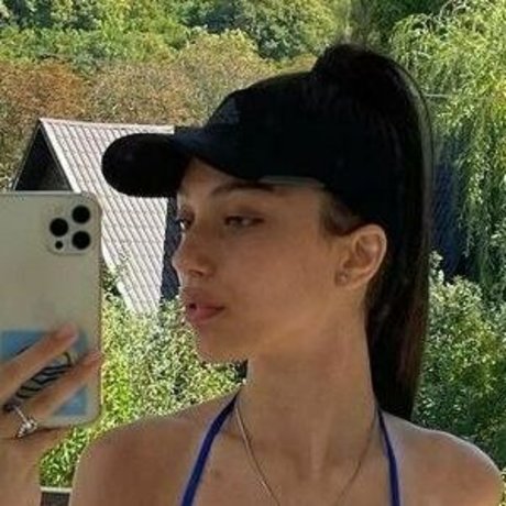 elf__ia modèle pornographique image