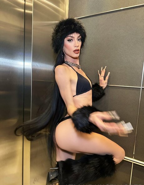 stassieuncensored modèle pornographique photo