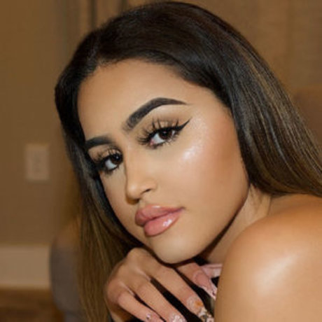 keishlymariee étoile sympa des photos