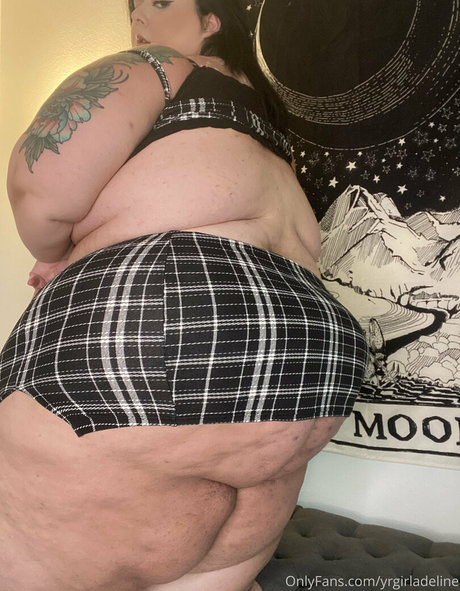 ssbbwadeline joli modèle des photos