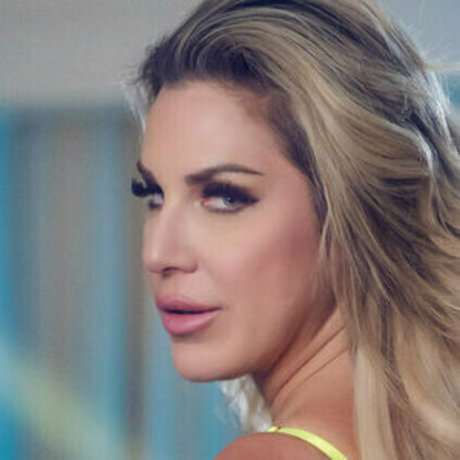 Kayla Paige modèle érotique images