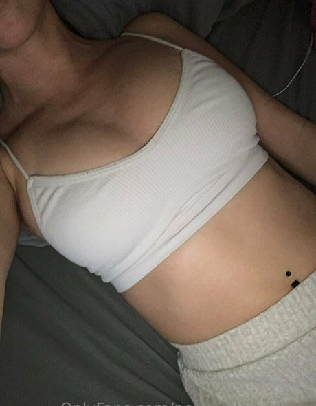 notjust kneedeep actrice des photos