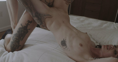 taylorzahn actrice artistique images