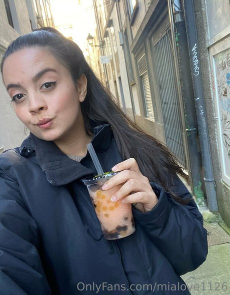 mialove1126 étoile gratuite archive