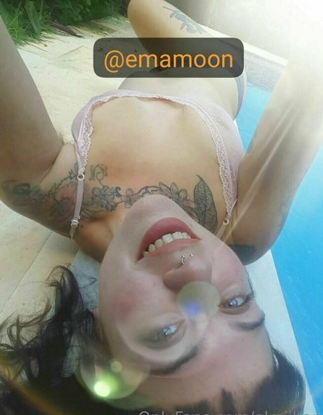 almiibar star érotique galeries