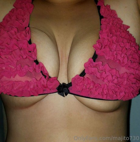 majito730 star du porno nue photo