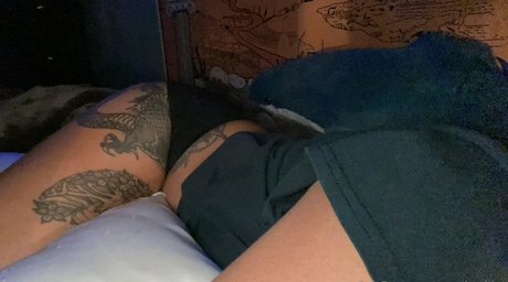 oops boobies actrice de grande qualité des photos