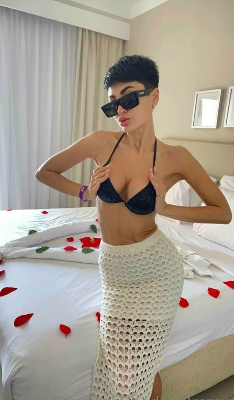 grand-mère poilue onlyfans chaud xxx galerie