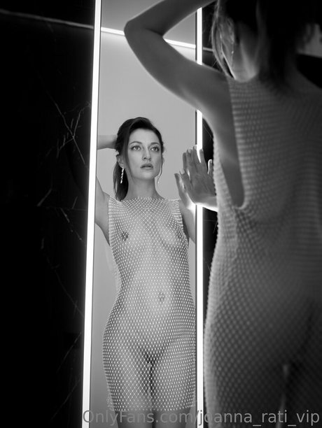 joanna rati vip étoile érotique des photos