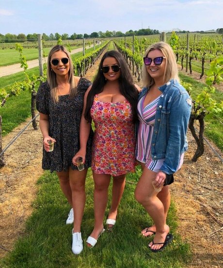 lingerie mature uniquement pour les fans beau sexe photo