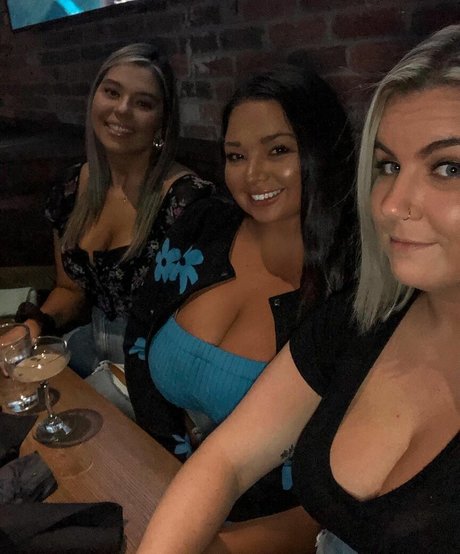 Jenn M star du porno belle des photos