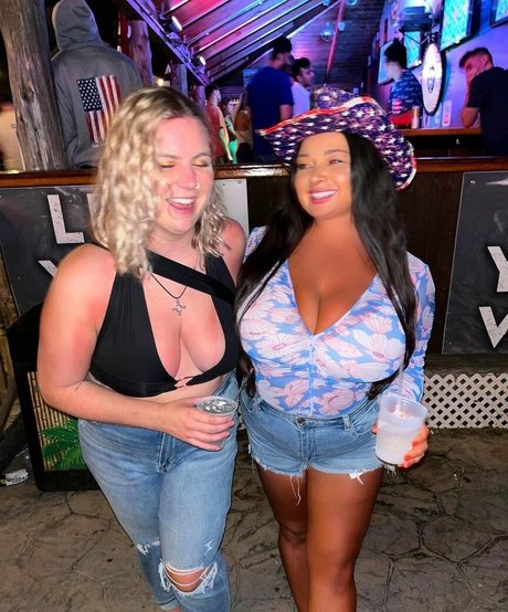 Jenn M haut étoile images