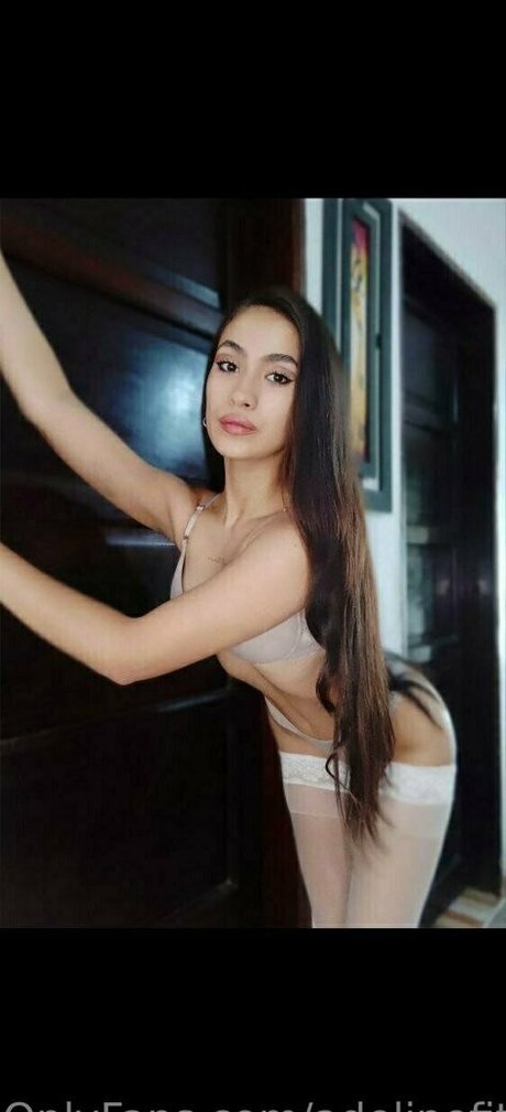 adelinefitt haut de star du porno galerie