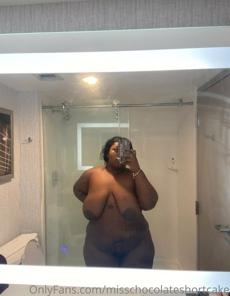 misschocolateshortcake modèle artistique collection