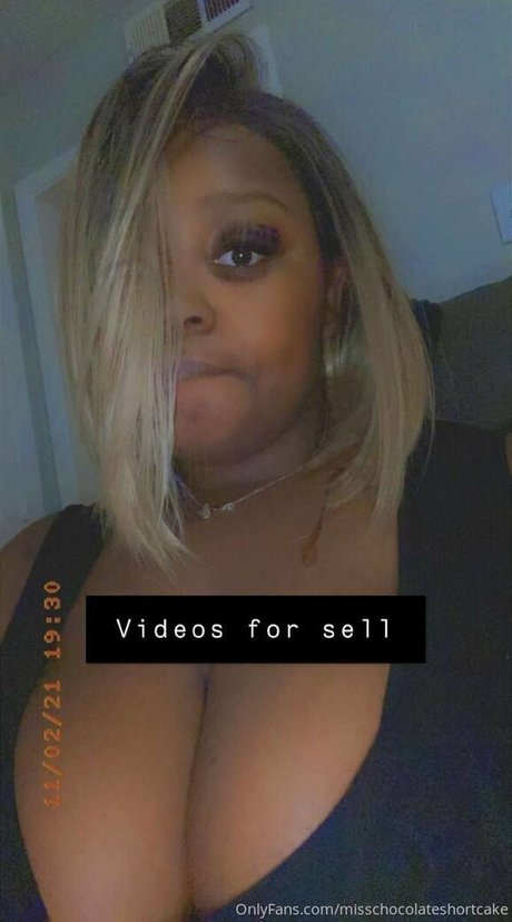 célèbres nains onlyfans beaux nus collection