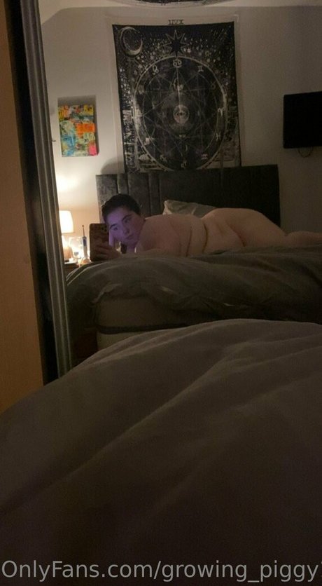 growing piggy1305 actrice libre photos