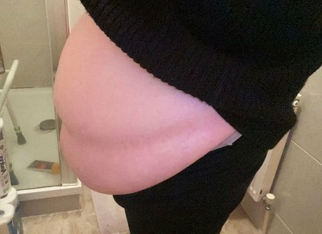 growing piggy1305 star pornographique image