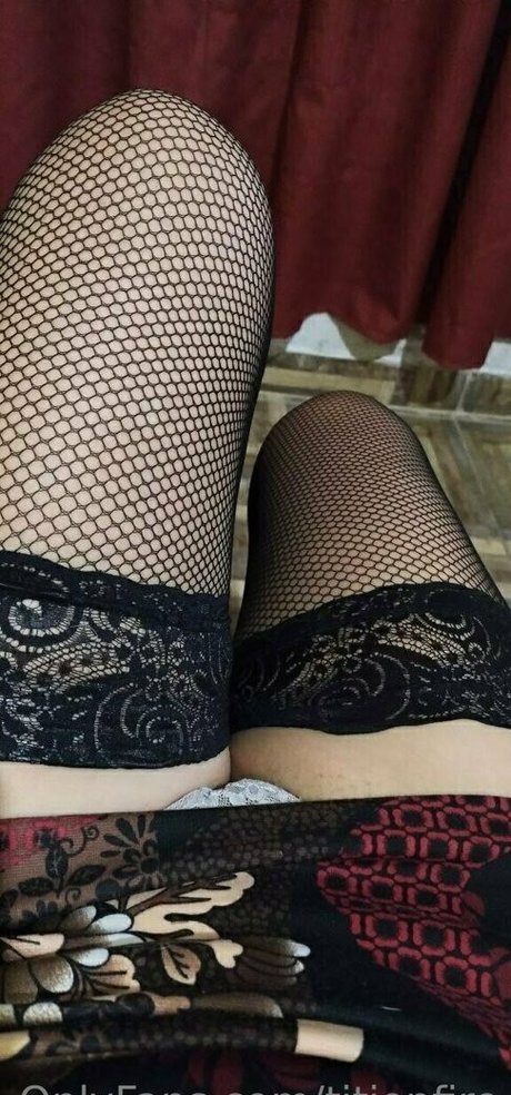 titionfire star du porno en haute qualité image