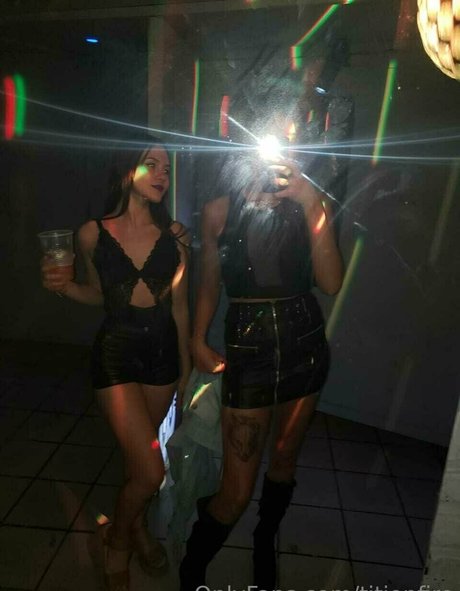 titionfire actrice érotique archive