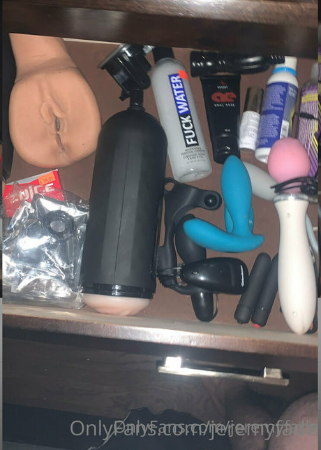 ado asiatique solo onlyfans porno de haute qualité photo