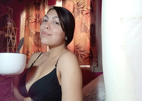 marlena arg étoile sexy photos