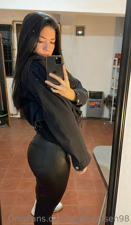 agnesvilsen98 actrice hd photos