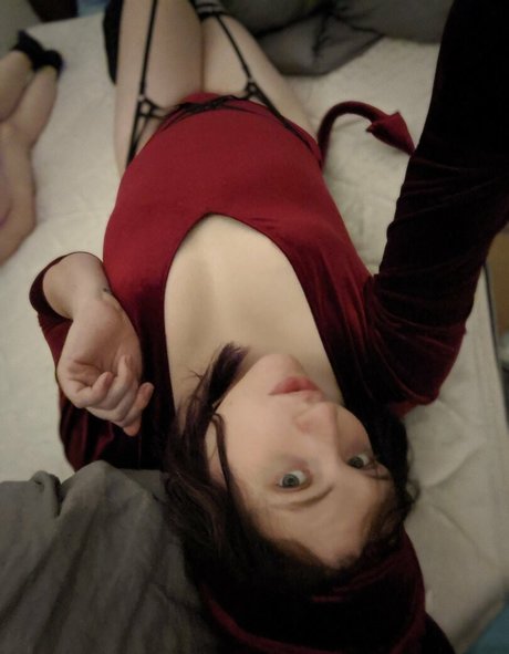 itsjunebug_ modèle de haute qualité photos