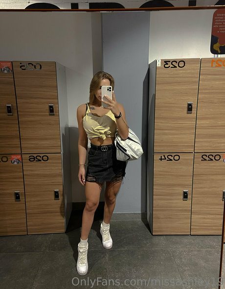 missashley19 actrice de sexe photo