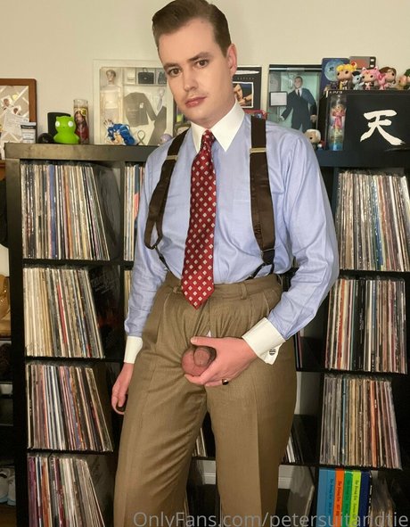 petersuitandtie actrice chaude collection