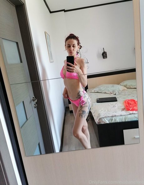 evabanefree actrice xxx galerie