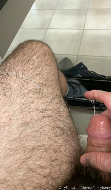 adjectiveotter actrice porno archive