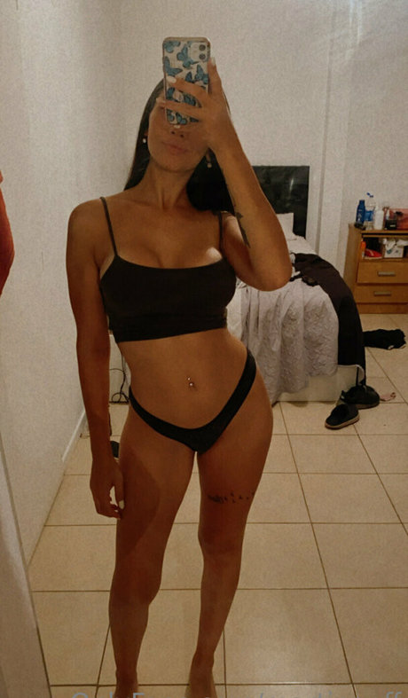 martinaoff star pornographique archive