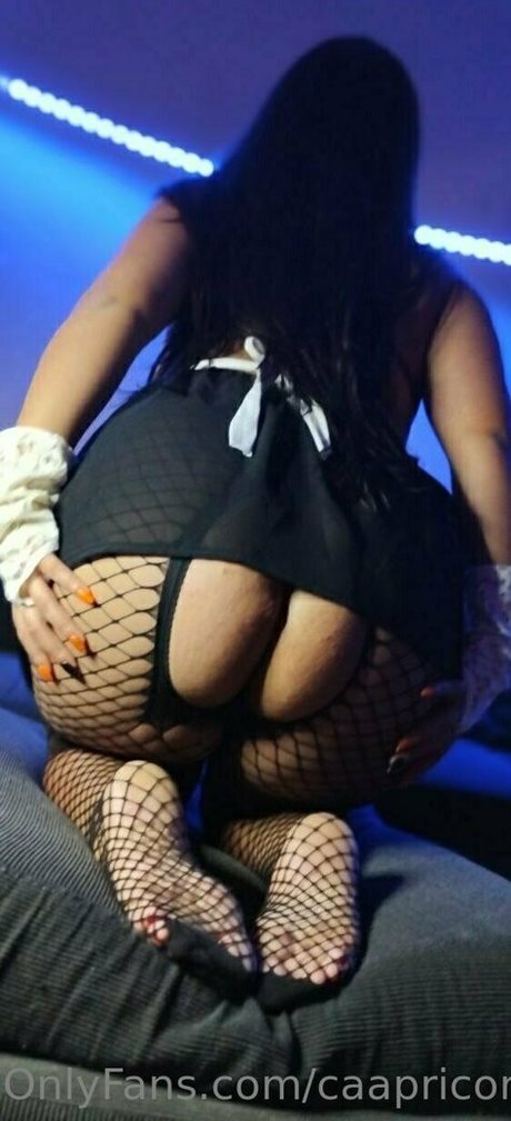 caapricornbaby modèle xxx collection