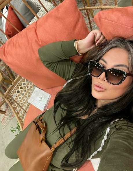 hotmesstv modèle chaud galerie