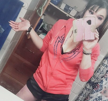 addiroll actrice exclusive archive