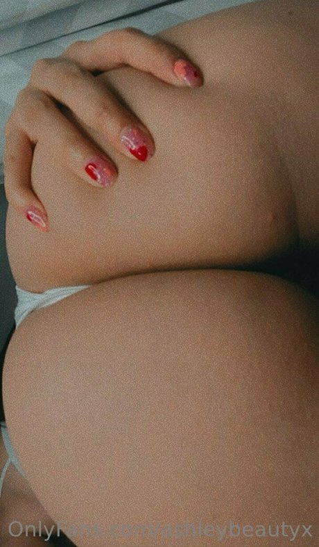 ashleybeautyx modèle de sexe archive