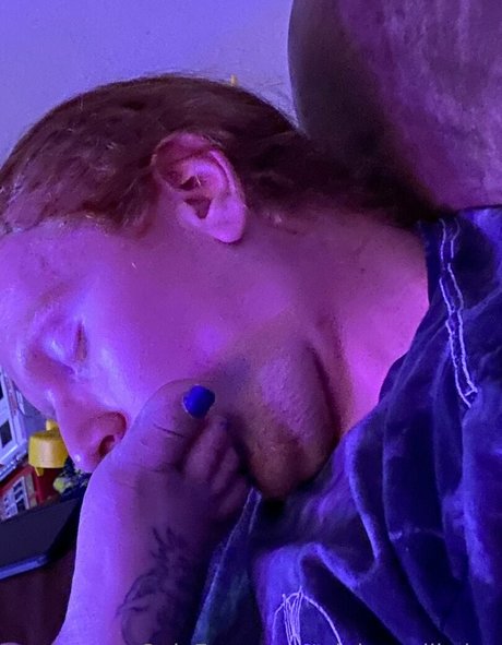 triple x ellisdee étoile hd img