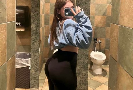 Abgxlina sexe star du porno photos