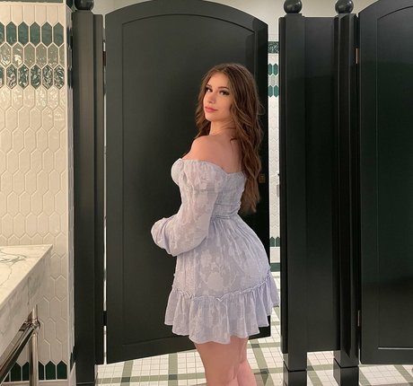 Abgxlina belle étoile photos