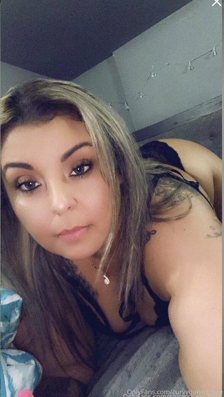 curvyqueenpromo jolie actrice photo