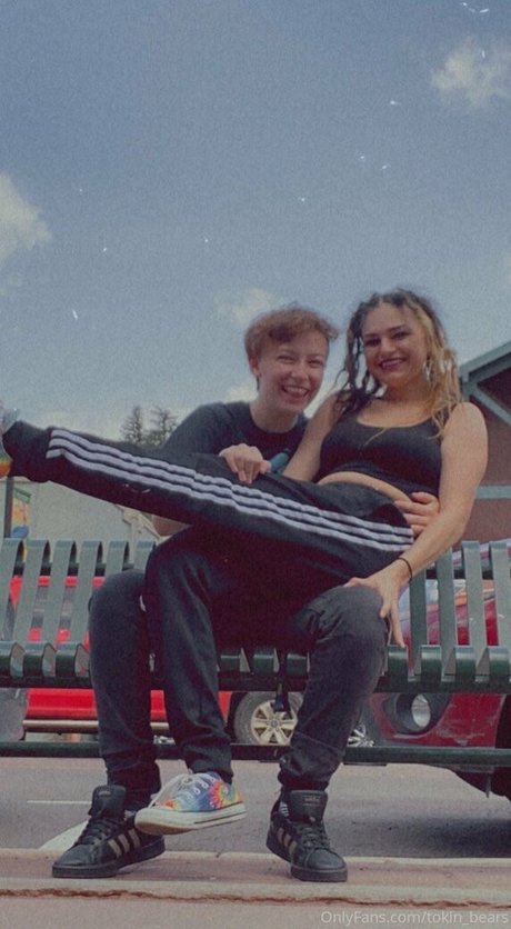 tokin bears modèle érotique photo