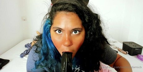 isobel adamscb modèle meilleur archive