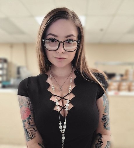 Lameassloser95 star du porno nue photo