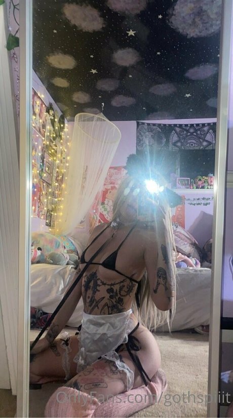 gothspiiit star du porno xxx image