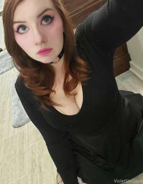 violetsinclaire modèle exclusif image