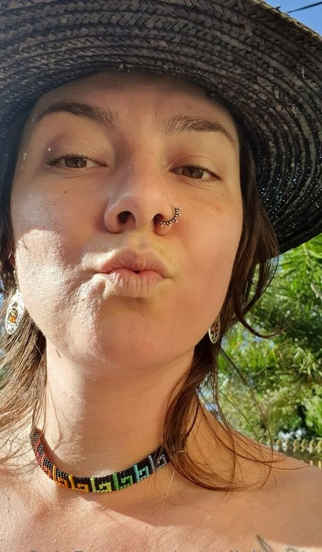 annalicia arts jolie star du porno photo