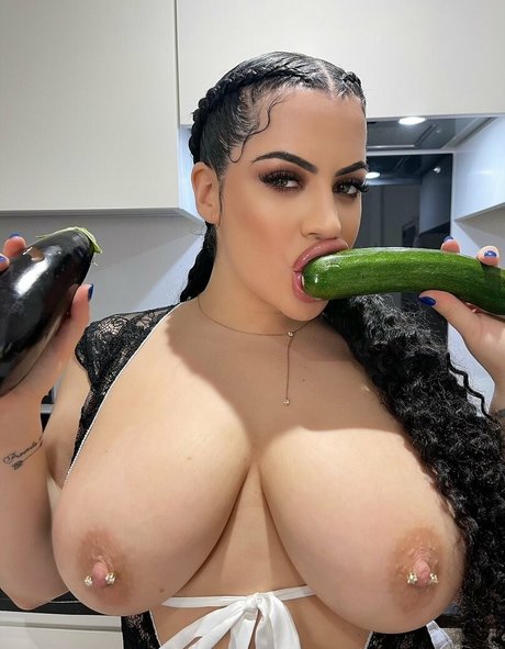 chatte chauve onlyfans magnifique parfait photos