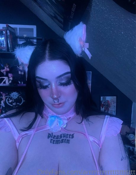rousse tatouée onlyfans sexy nue photos