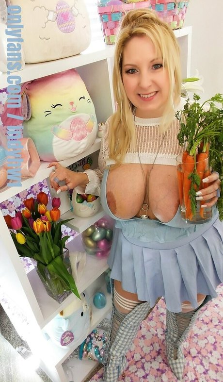 femme seulementfans adulte parfait photo