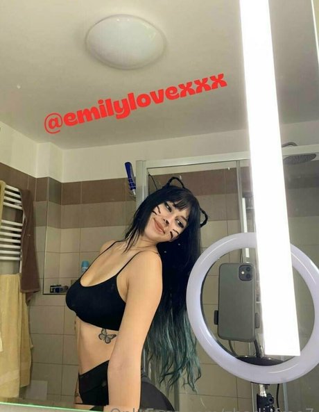 zhadi free7 sexe star image